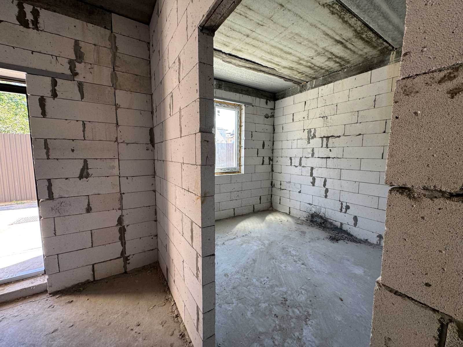 1874504811095089