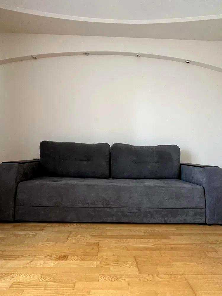 1874505601308927