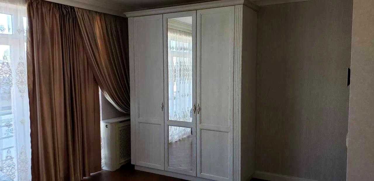 1874505629164878