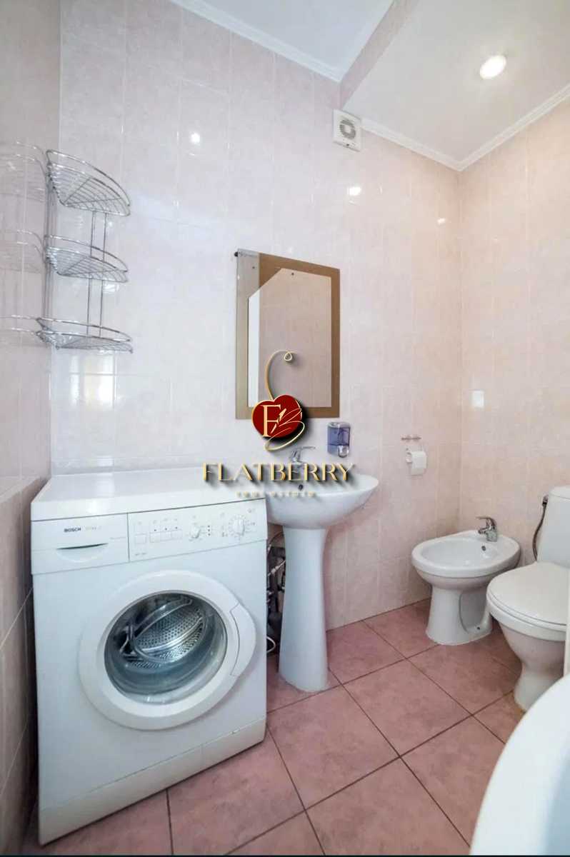 1874505685157343