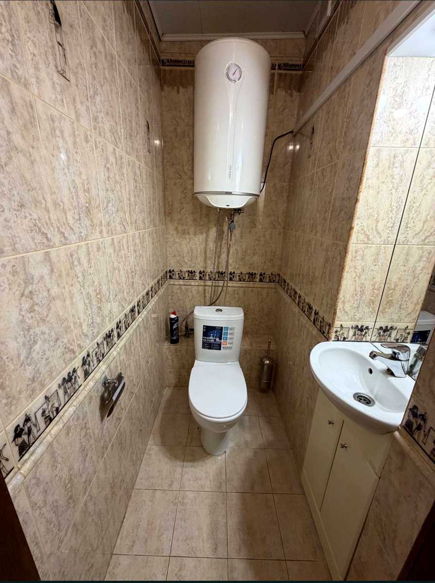 1874506683818450