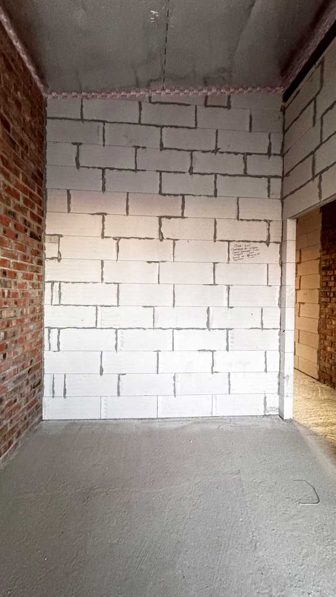 1874506954453887