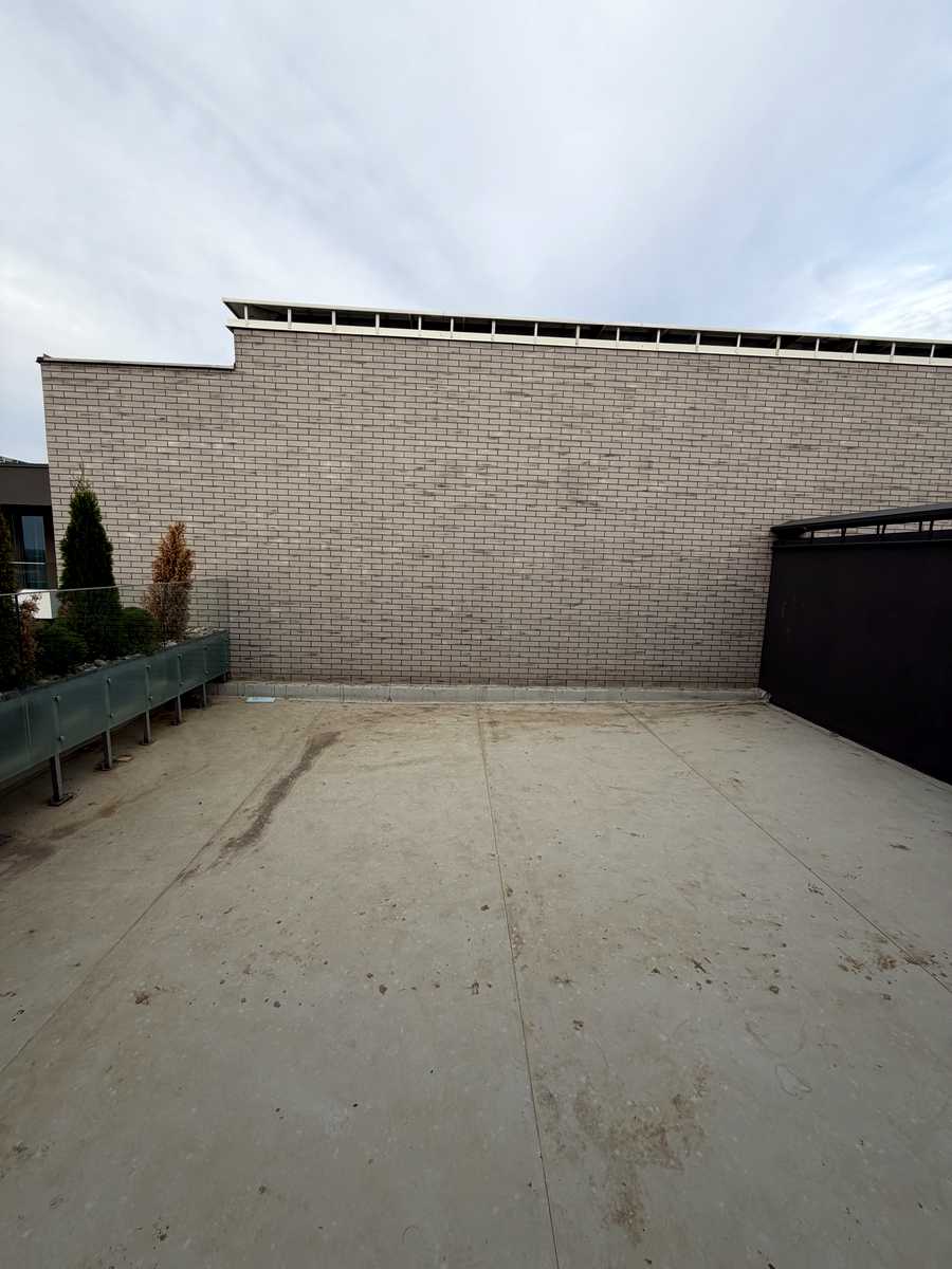 1874515889647866