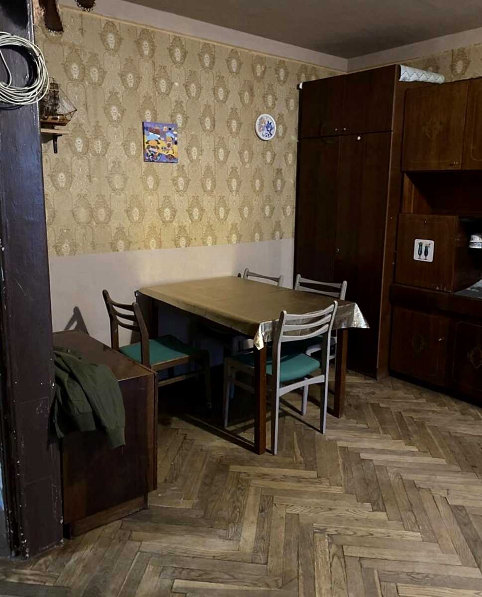 1874516748612242