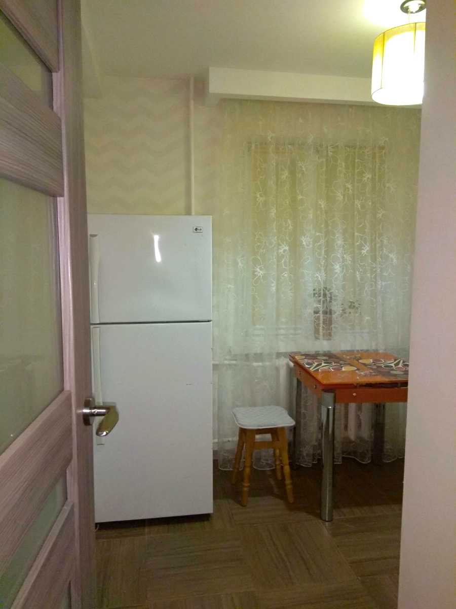 1874525446680289