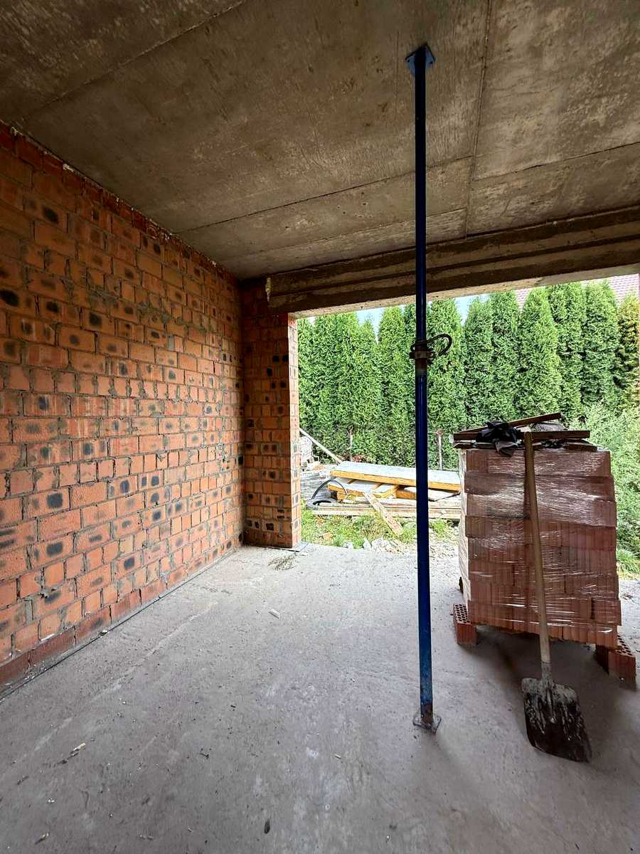 1874570644930746
