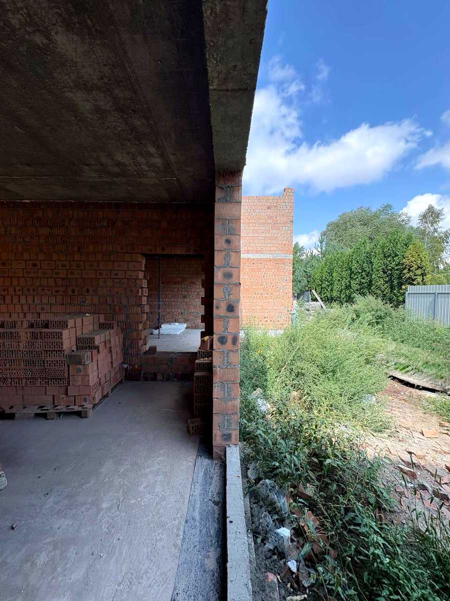 1874570667404489