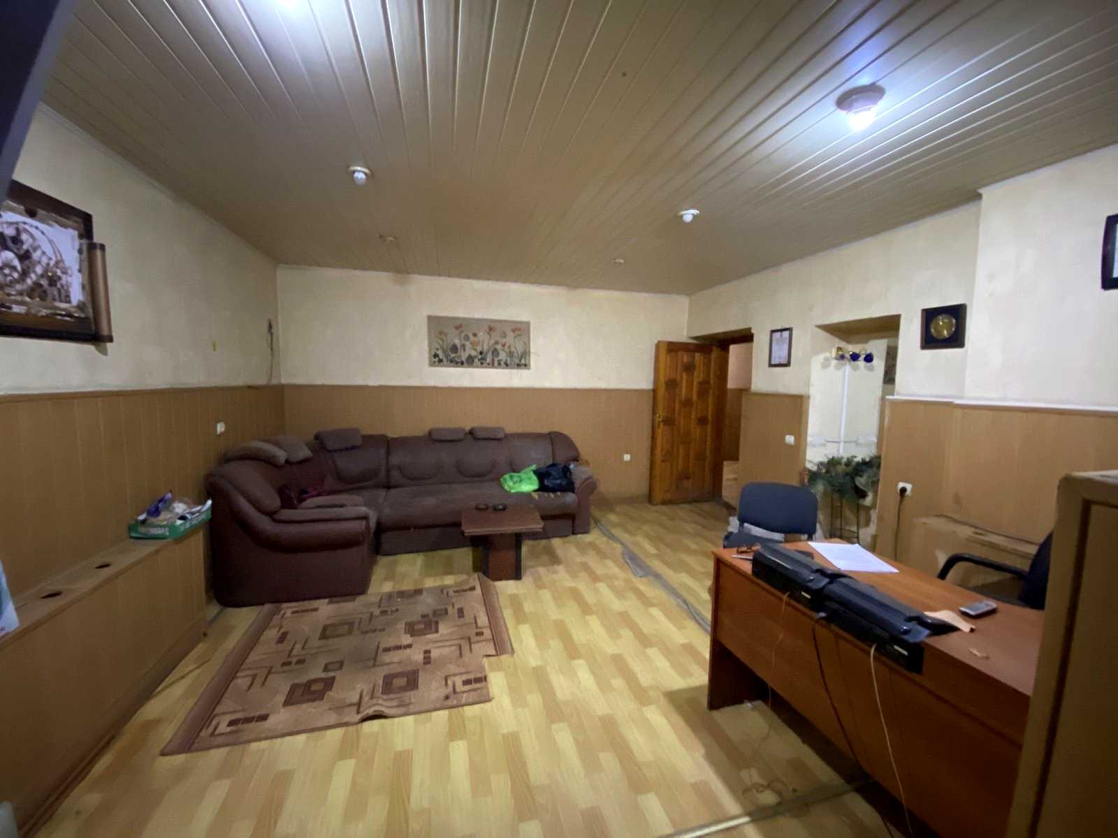 1874571365911815