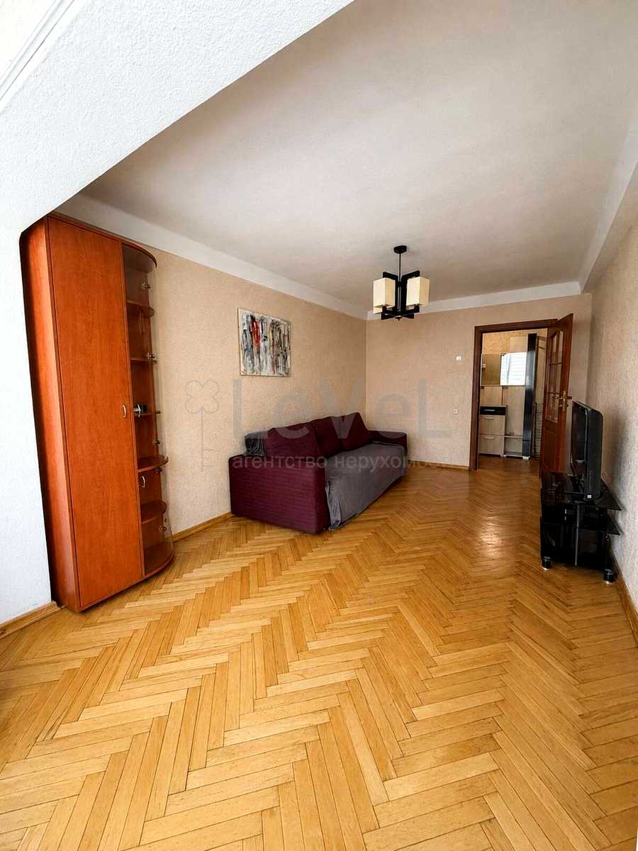 1874572171398534