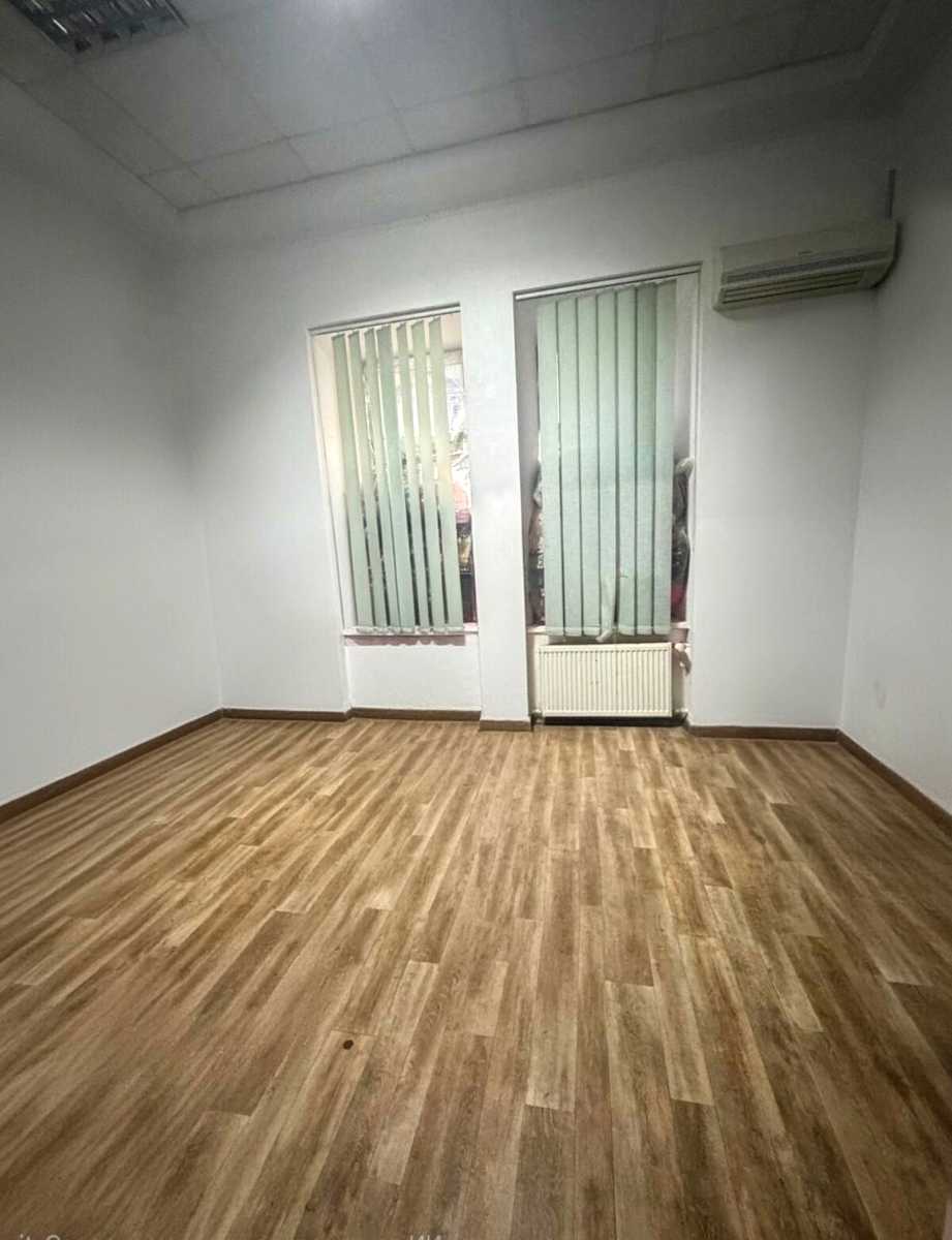 1874572685800917