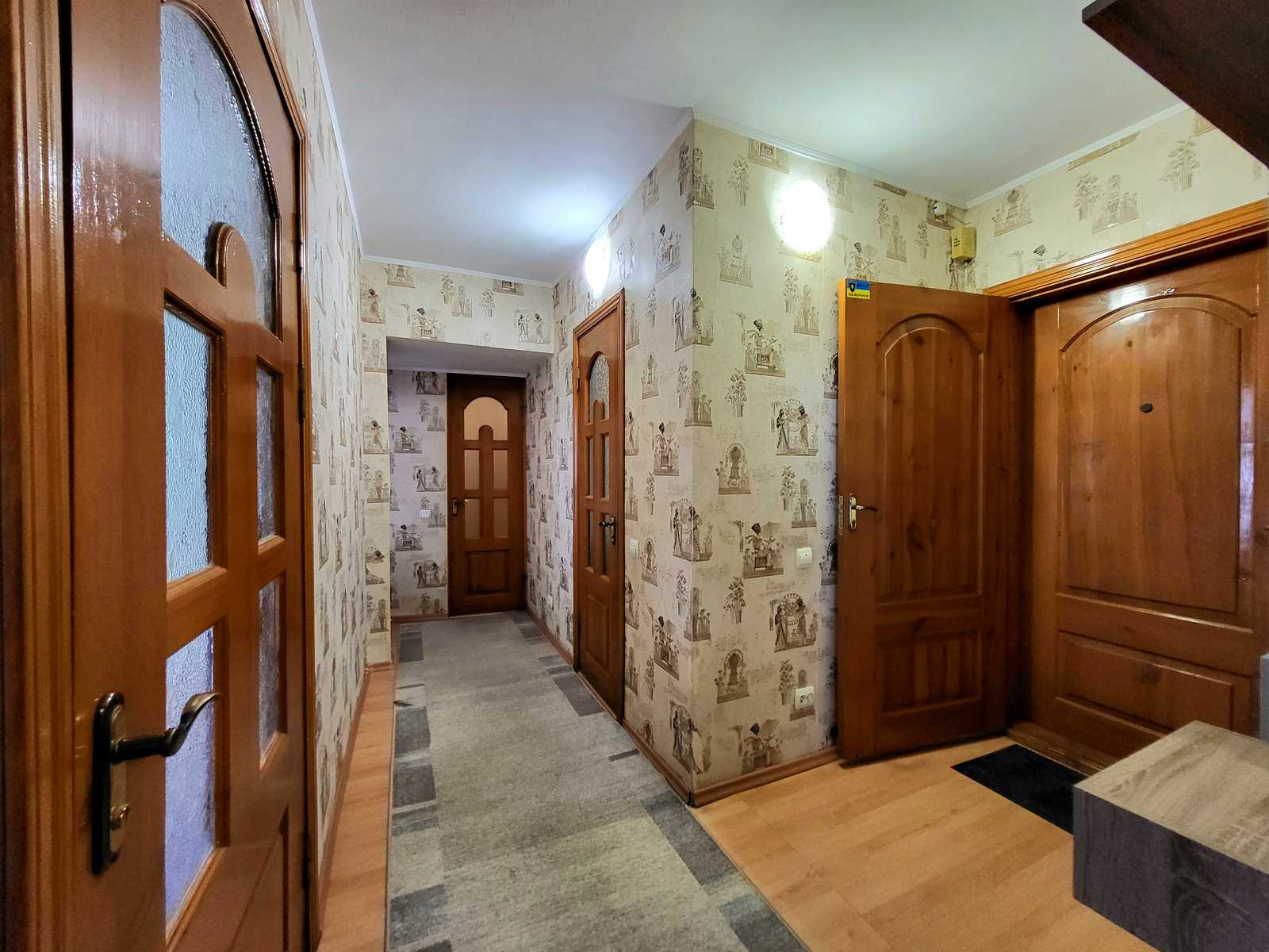 1874576015699775