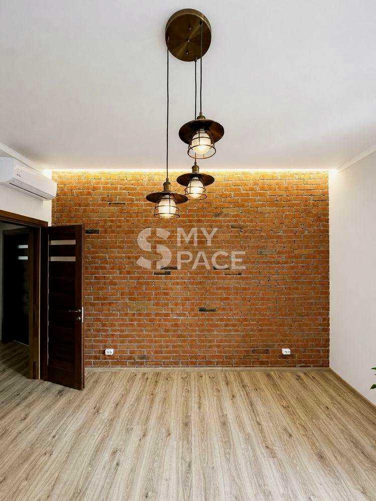 1874577873812836