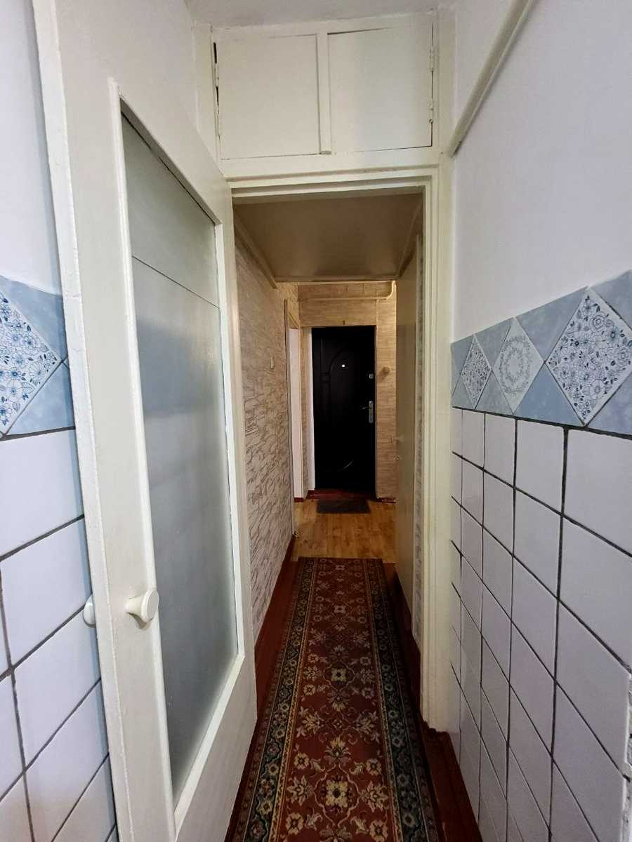 1874579835327268