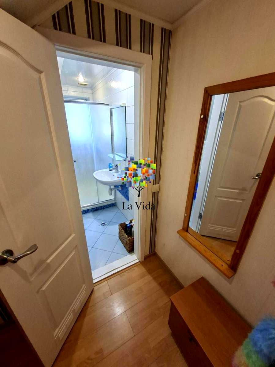 1874580428354353