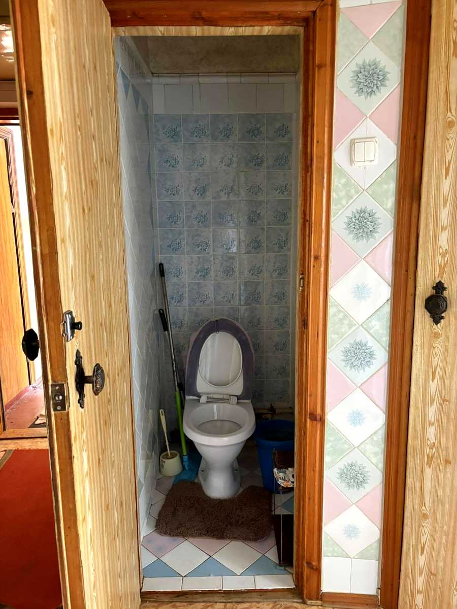 1874581211795211