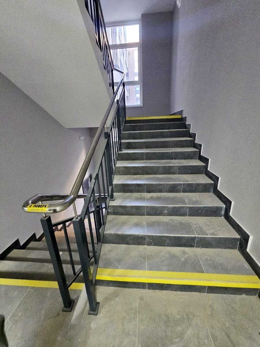1874581532979150