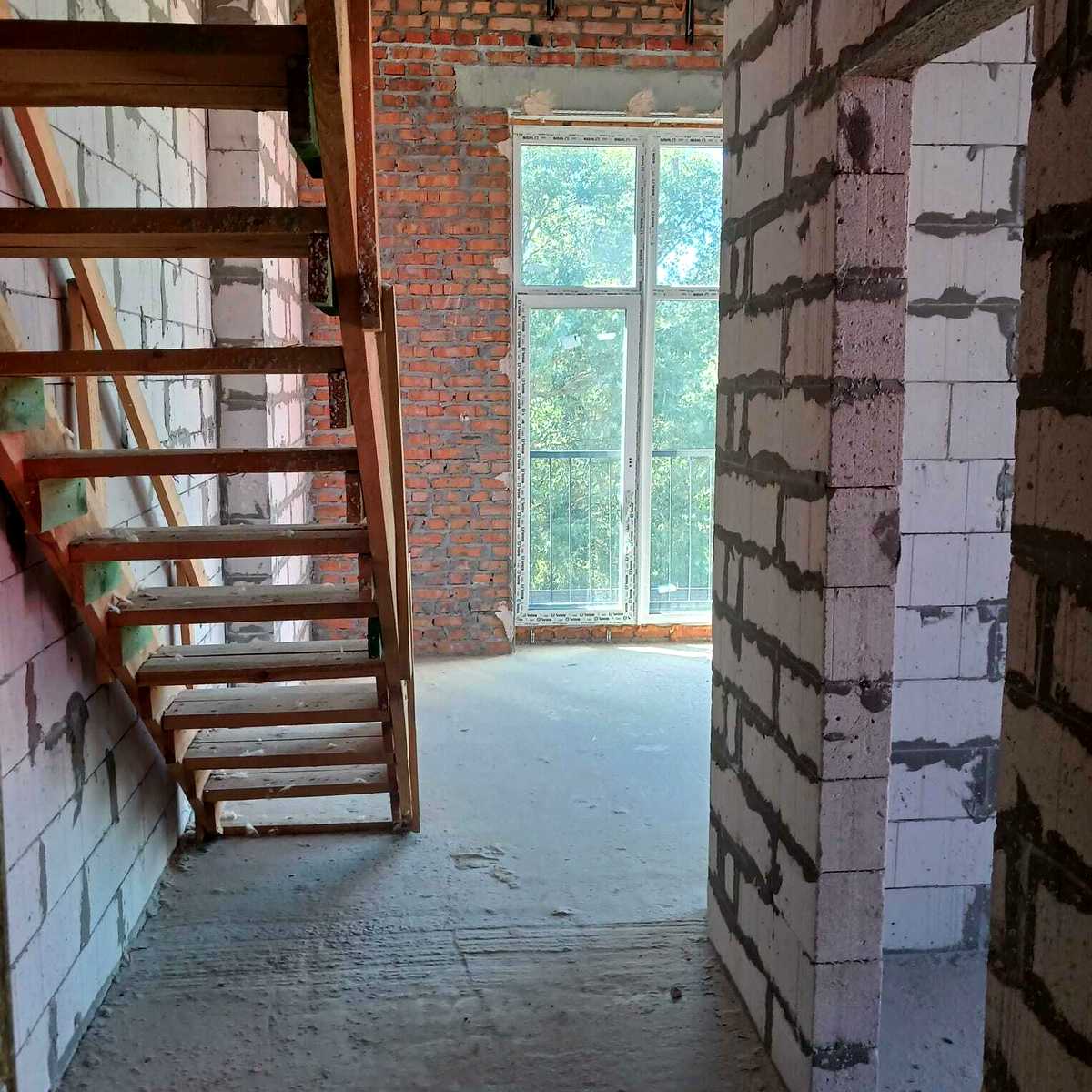 1874582003910406
