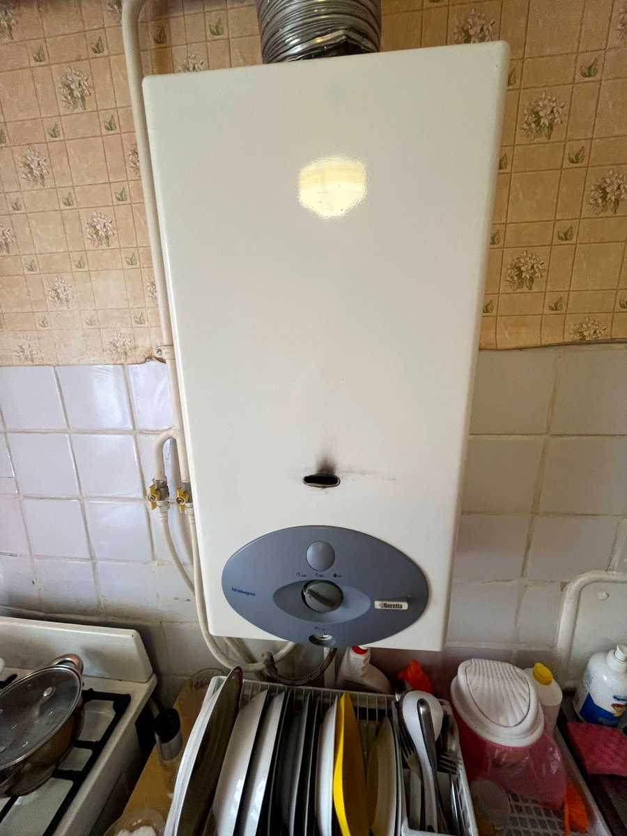 1874585970357559