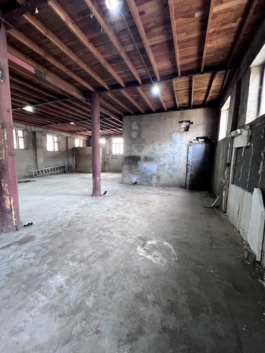 1874586567727166