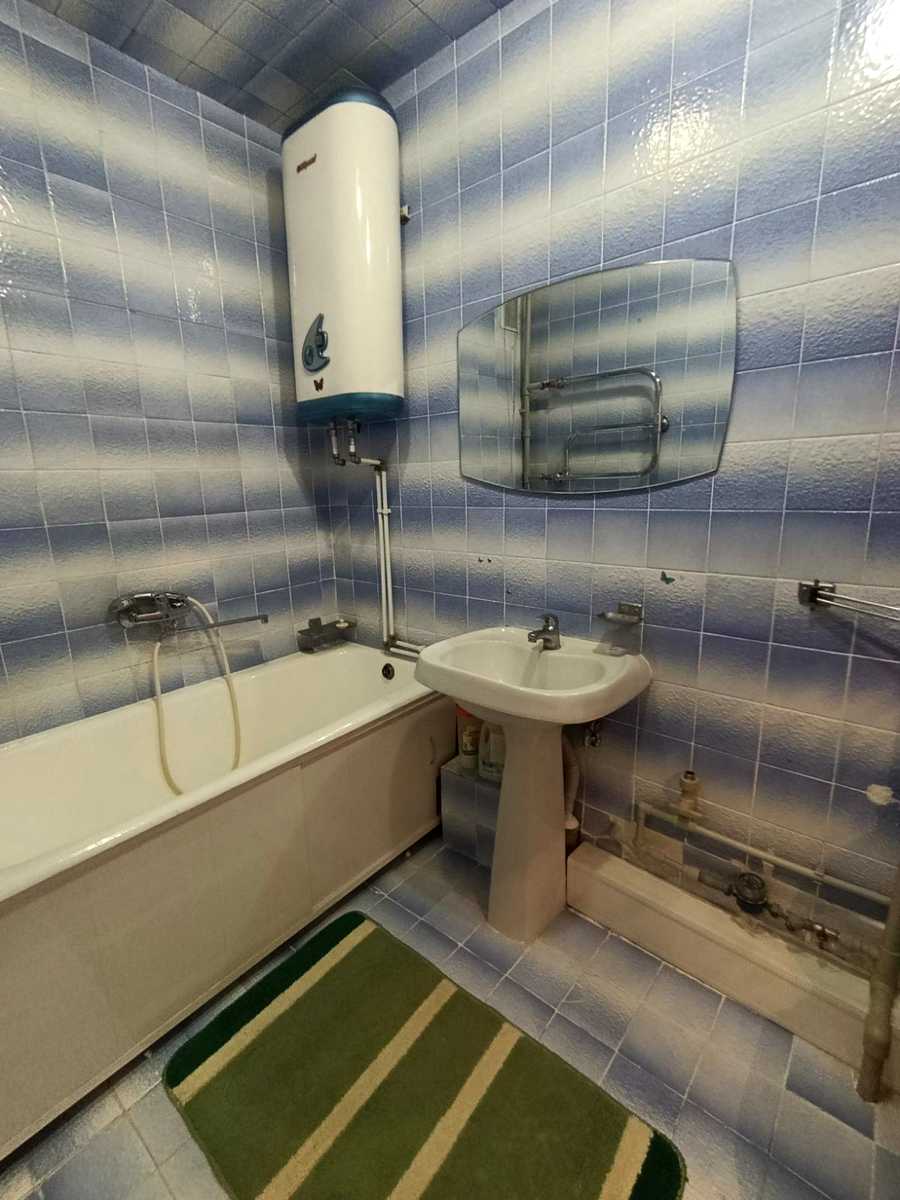 1874587939400614