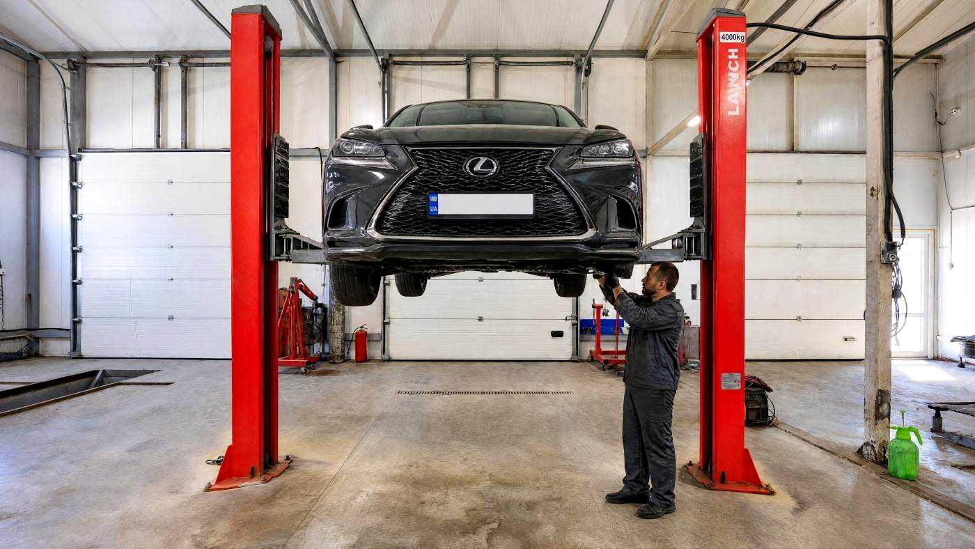 1874588353763215