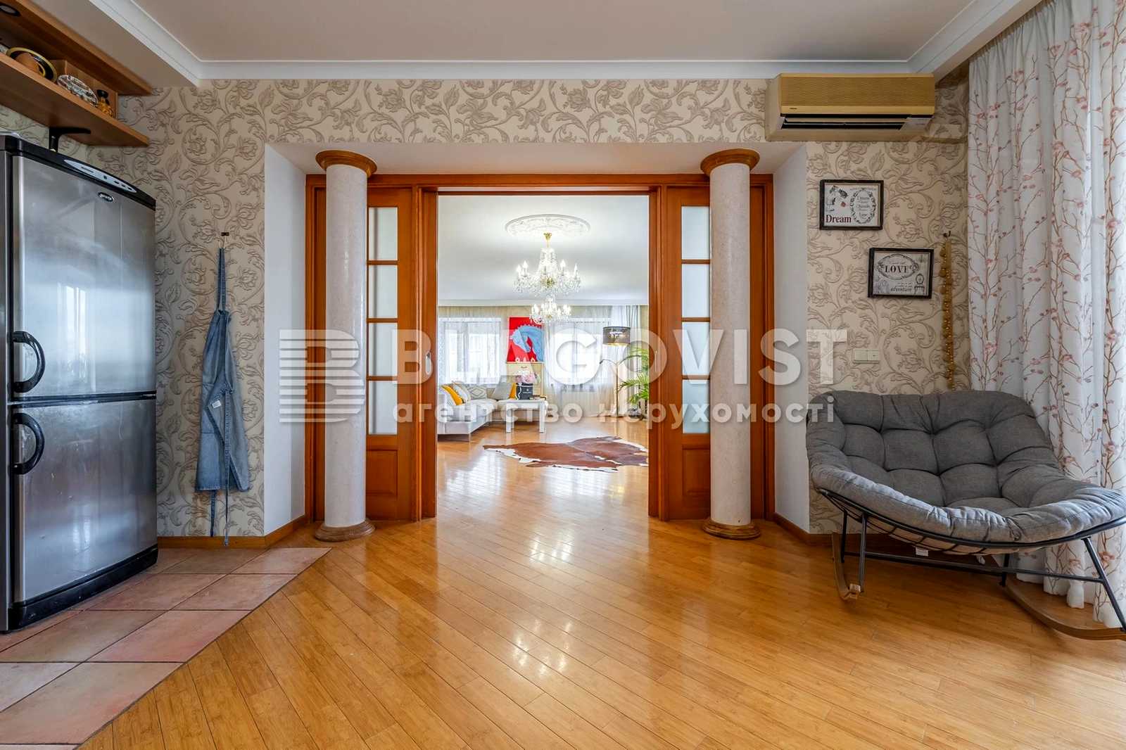 1874588733627560