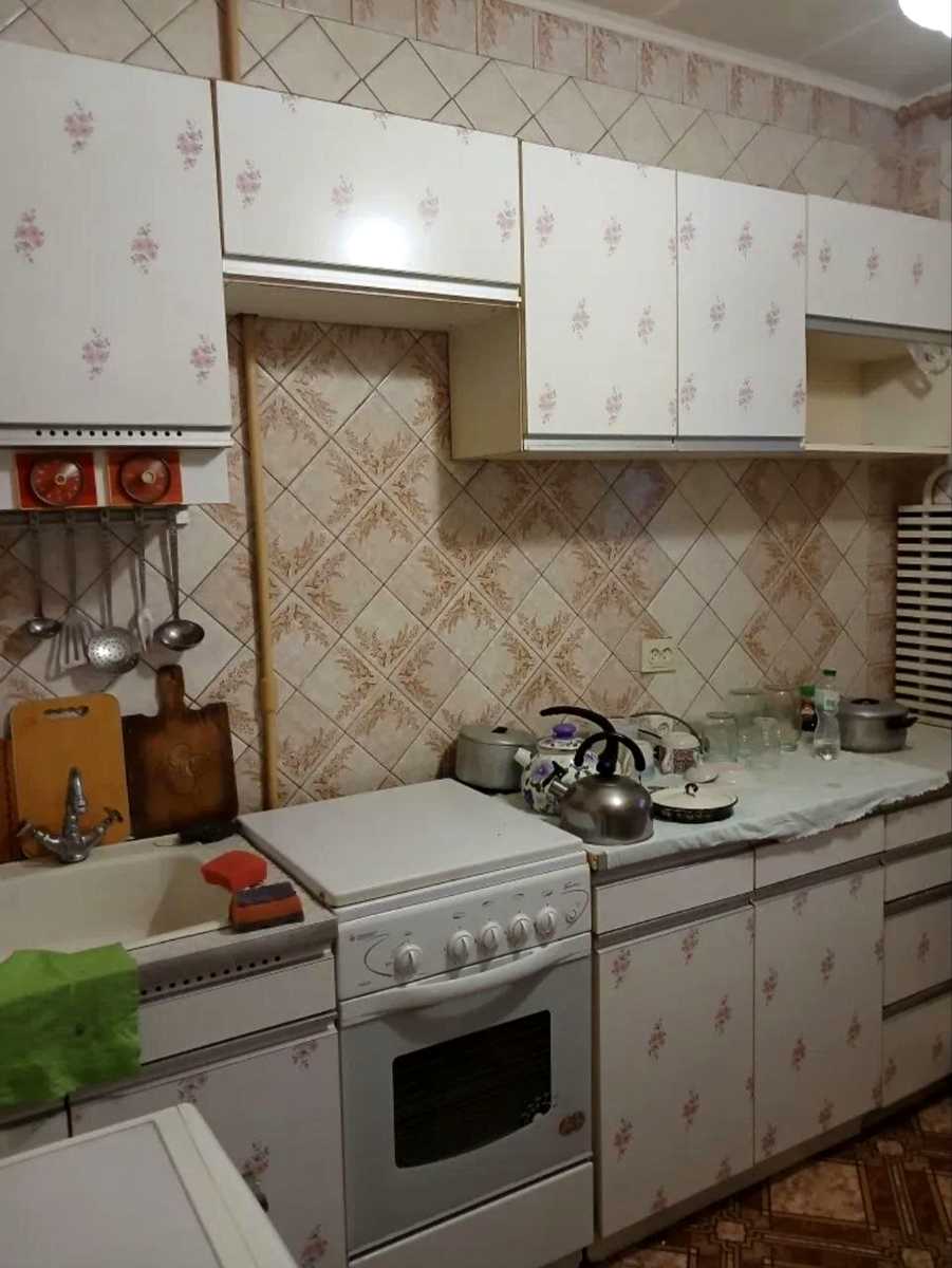 1874589997593062