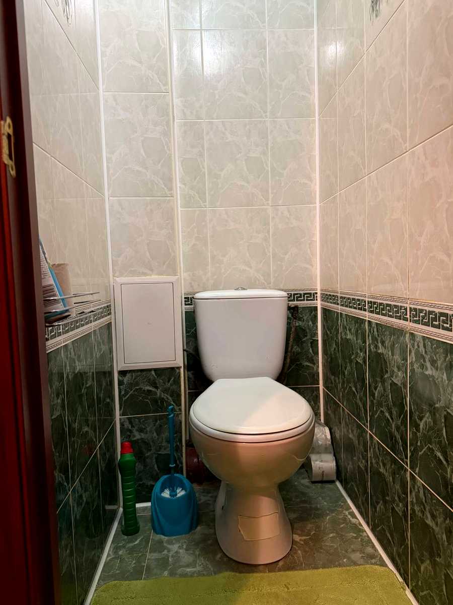 1874590888374935