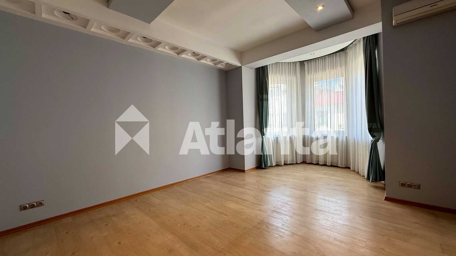 Дом по адресу ул. Педагогическая (площадь 240 м²) Дом по адресу ул. Педагогическая (площадь 240 м²) - Atlanta.ua