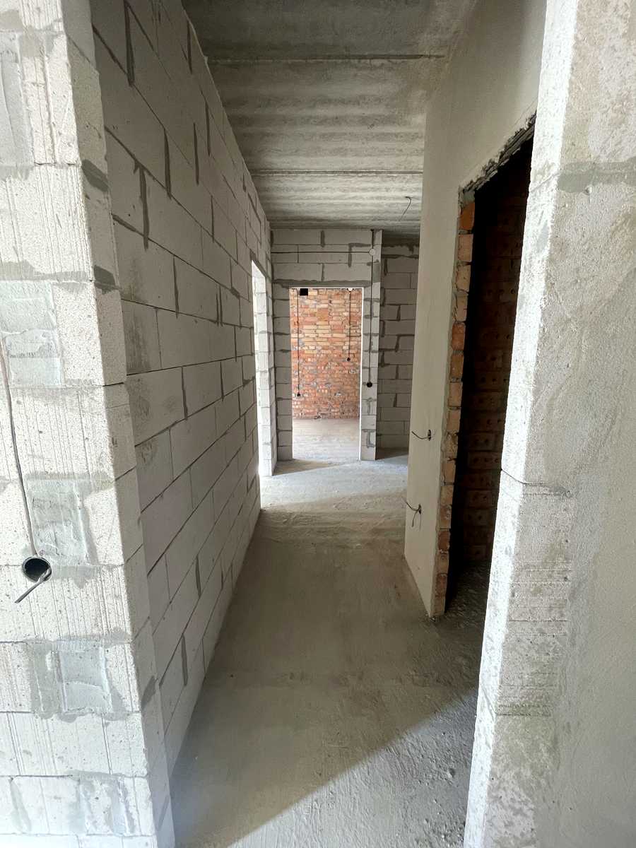 1874592175215289