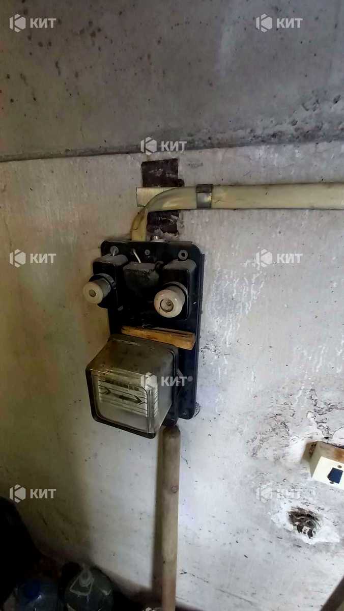 1874593117909696