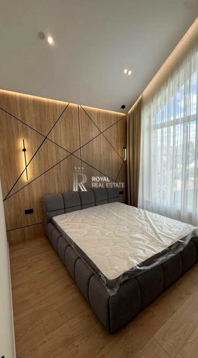 1874593366665669