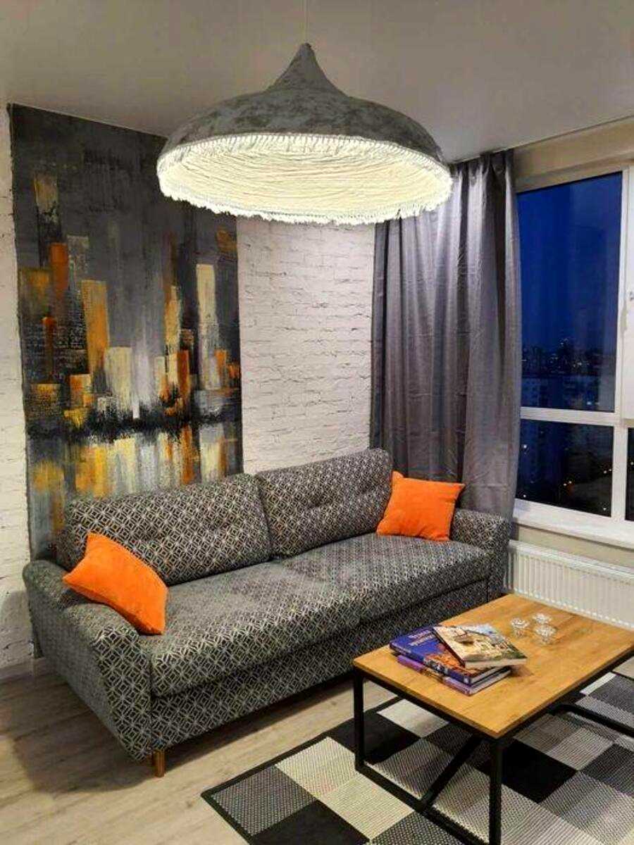 1874595183400226