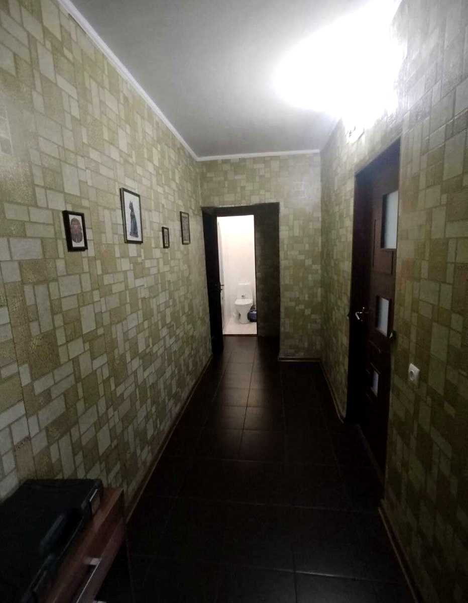 1874597598825854