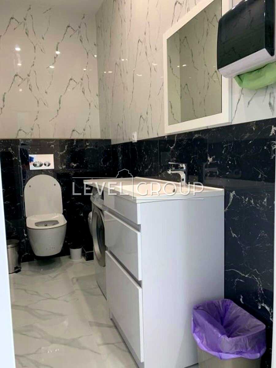 1874599274751829