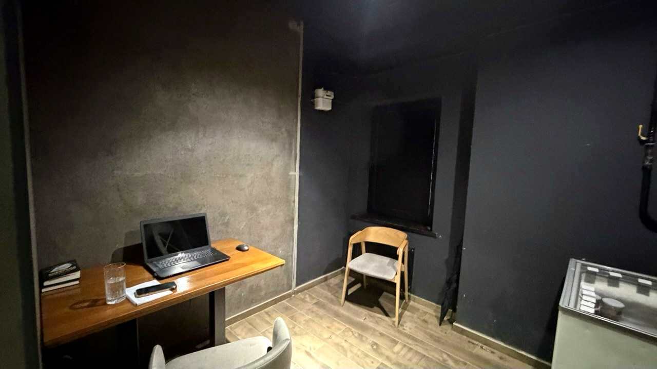 1874599603674553