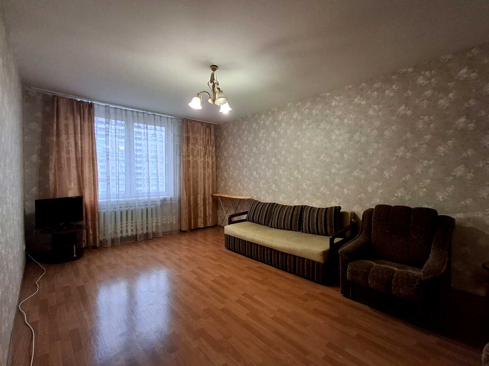 1874600595912408