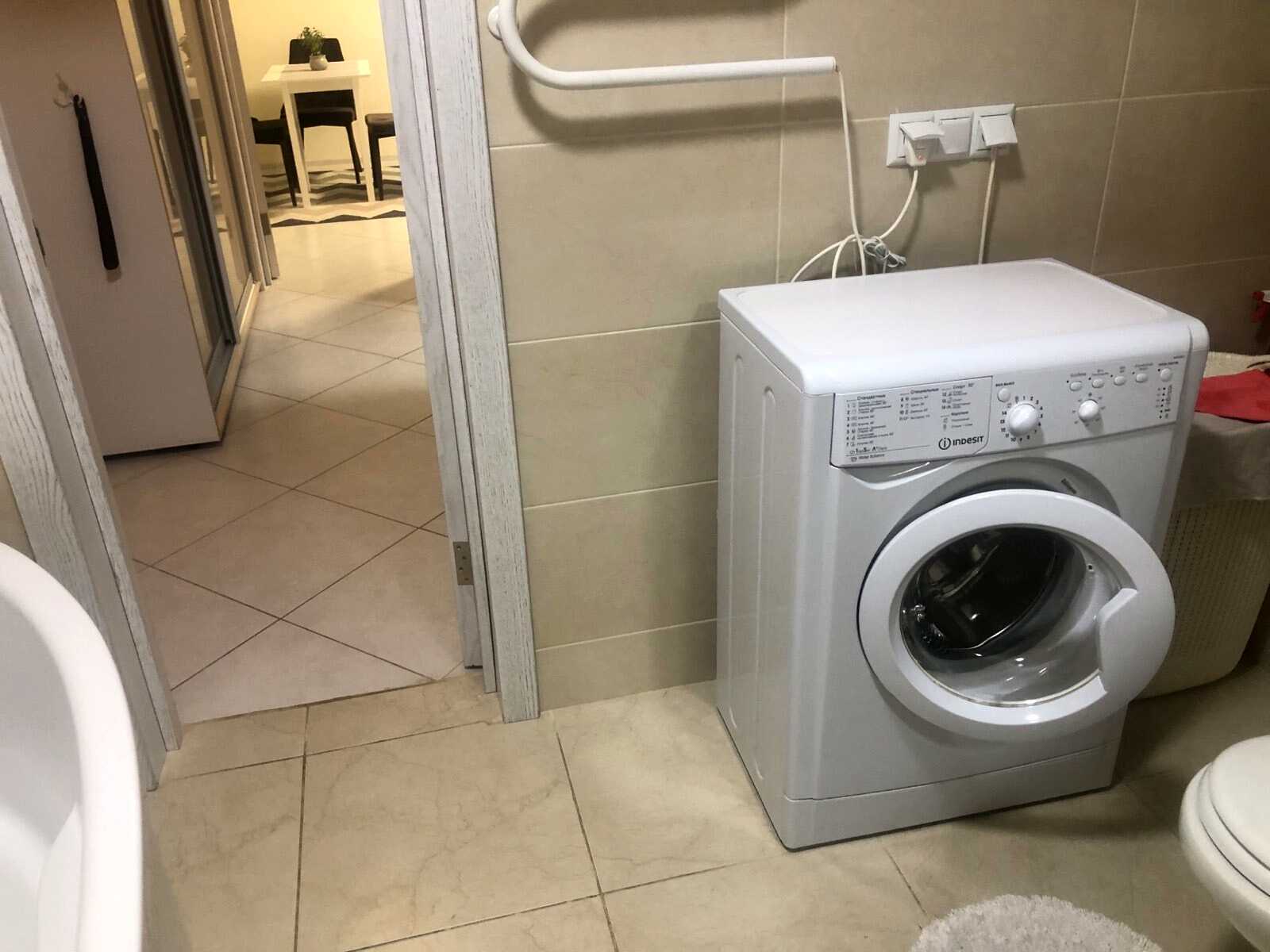 1874605748419651