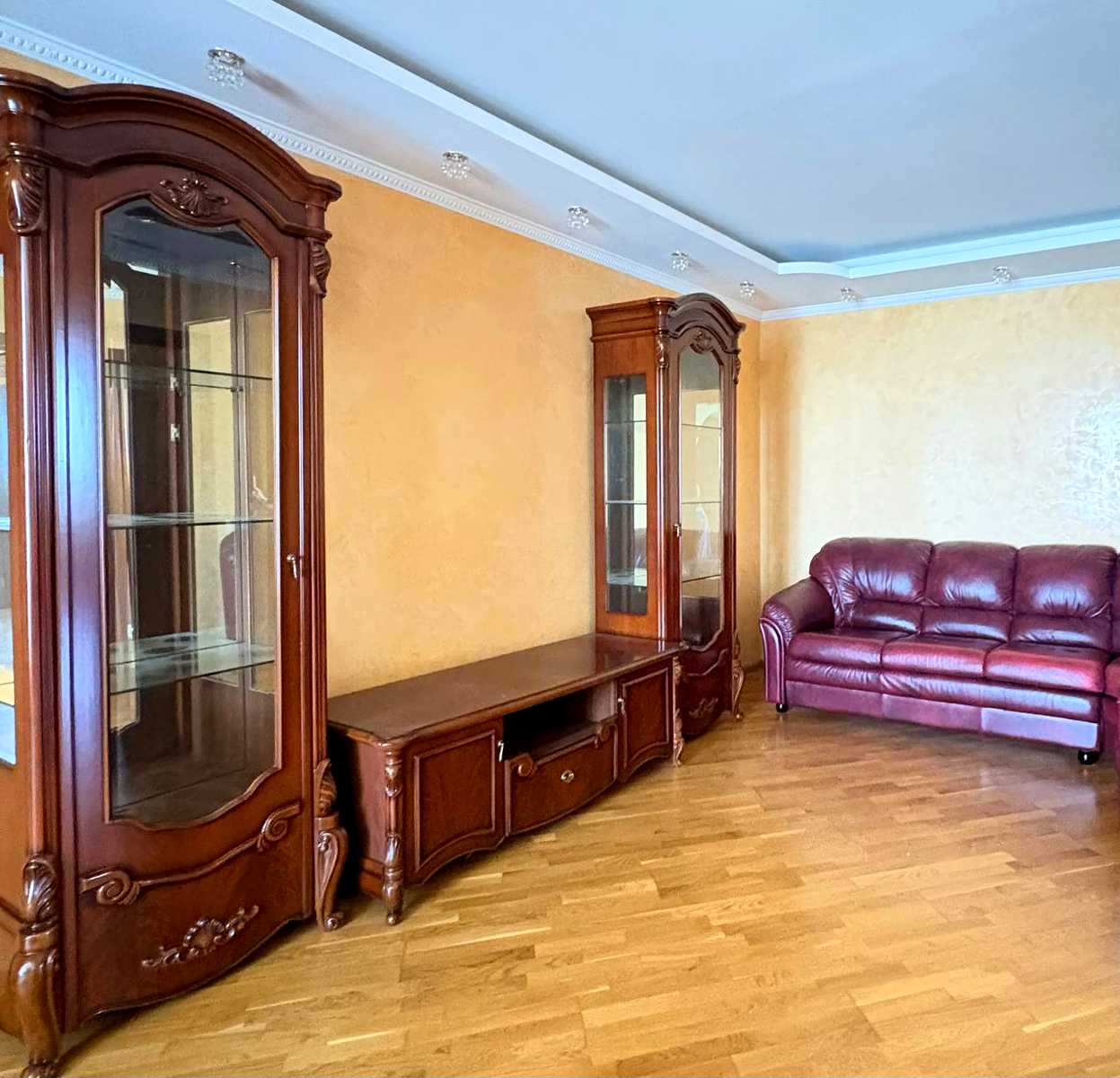 1874607373533768