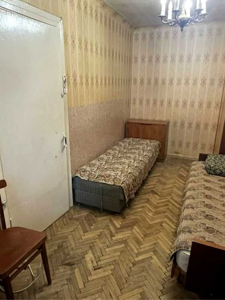 1874611206649059