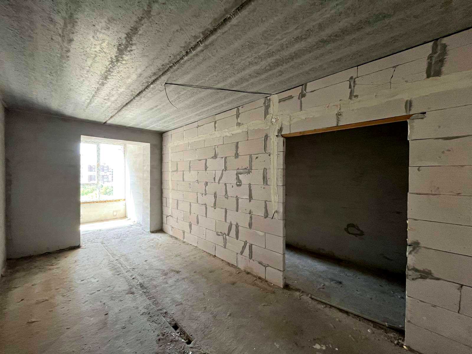 1874612933350067
