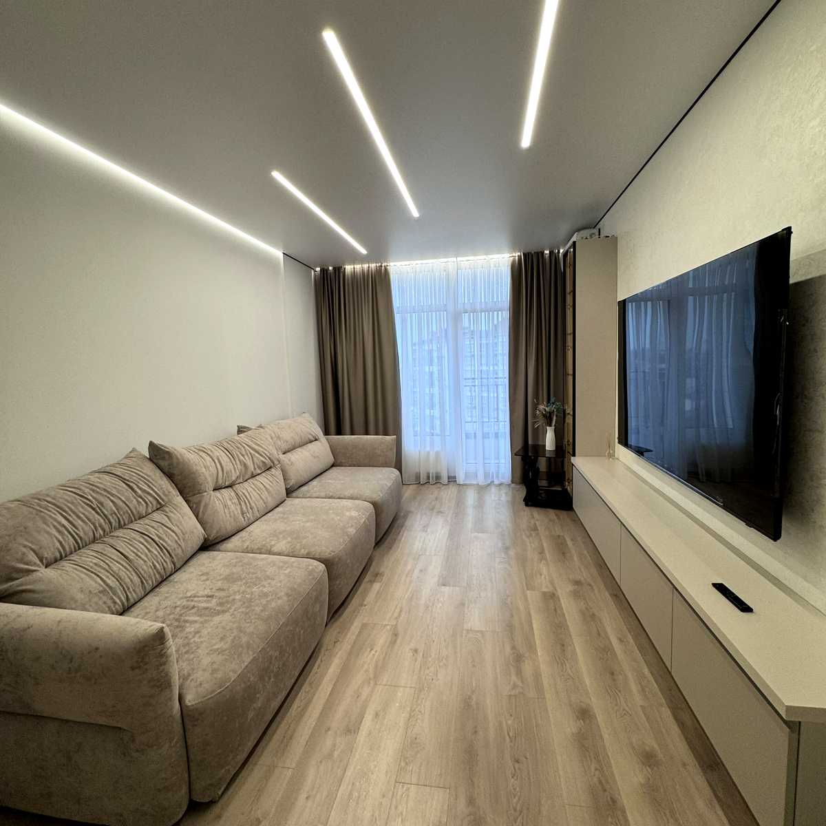 1874621843124590