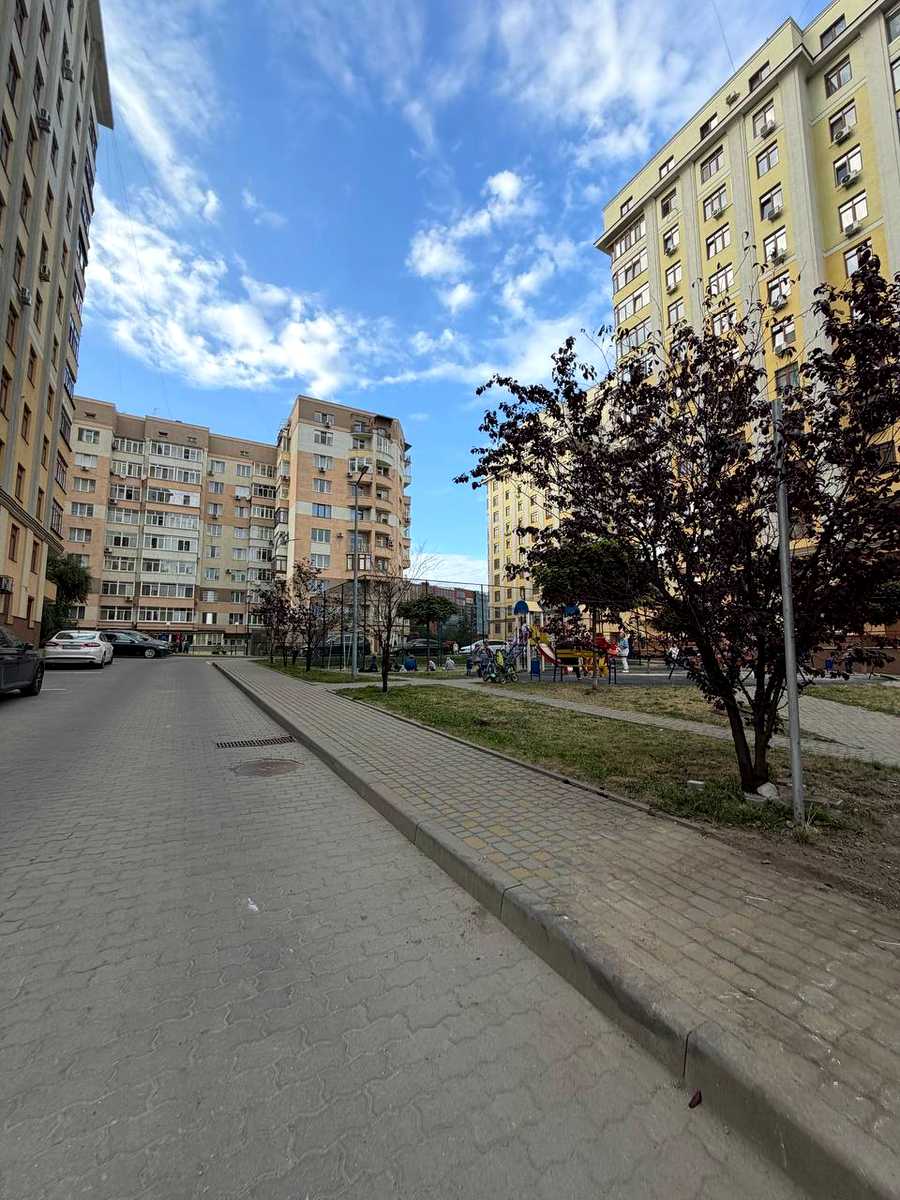 1874652242185334