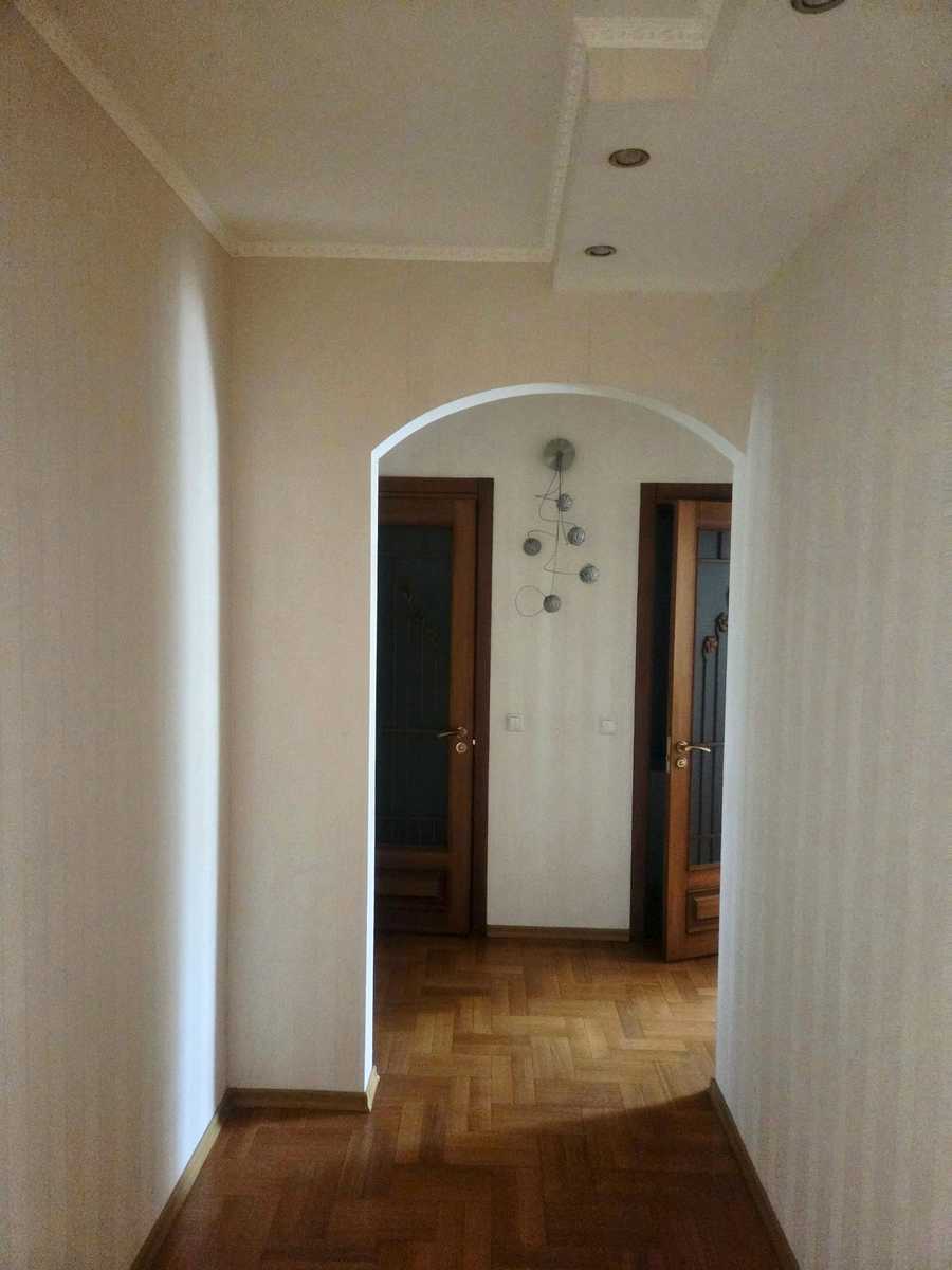 1874652635608320