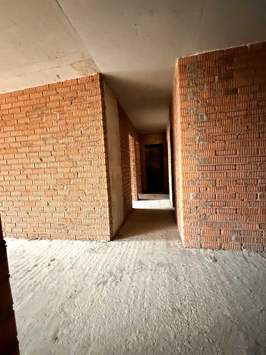 1874659825565380