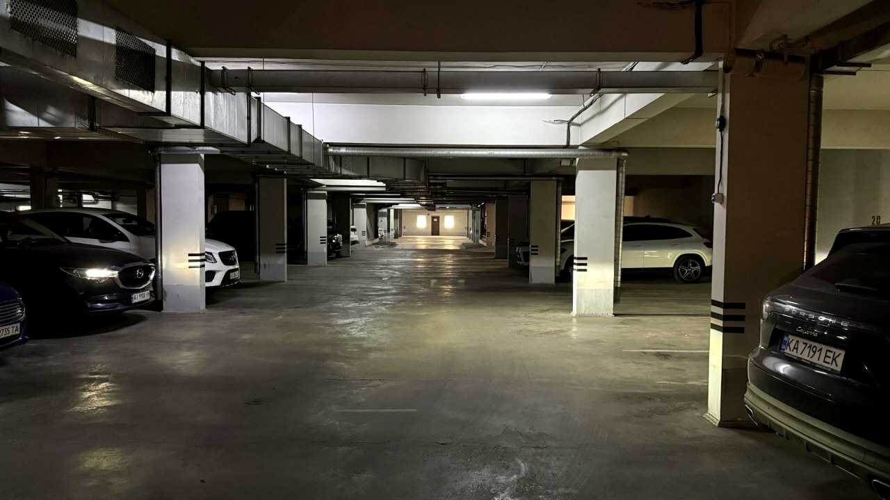 1874660376975107