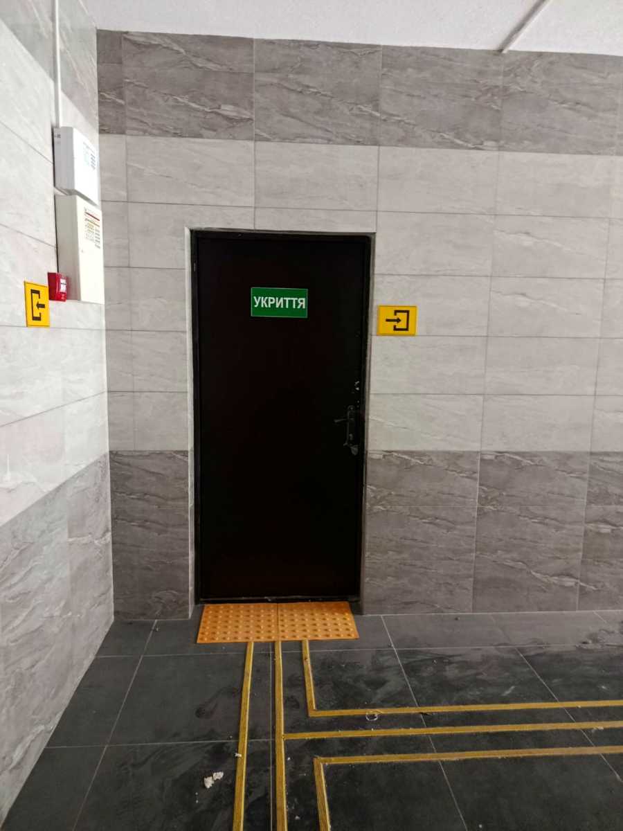 1874660506600893