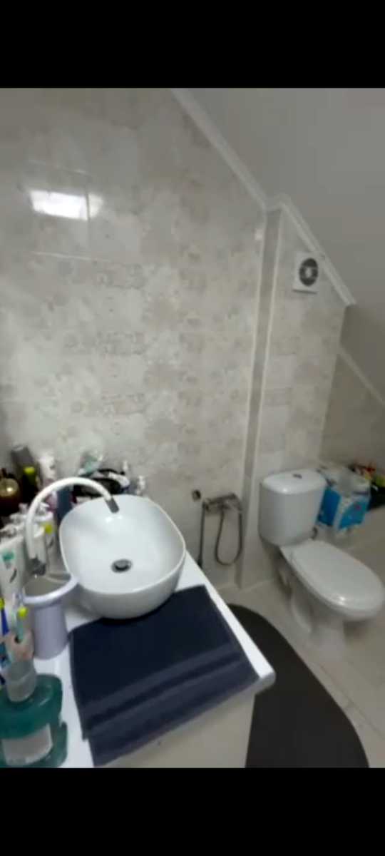 1874660818283525