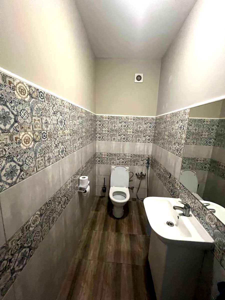 1874663479421156