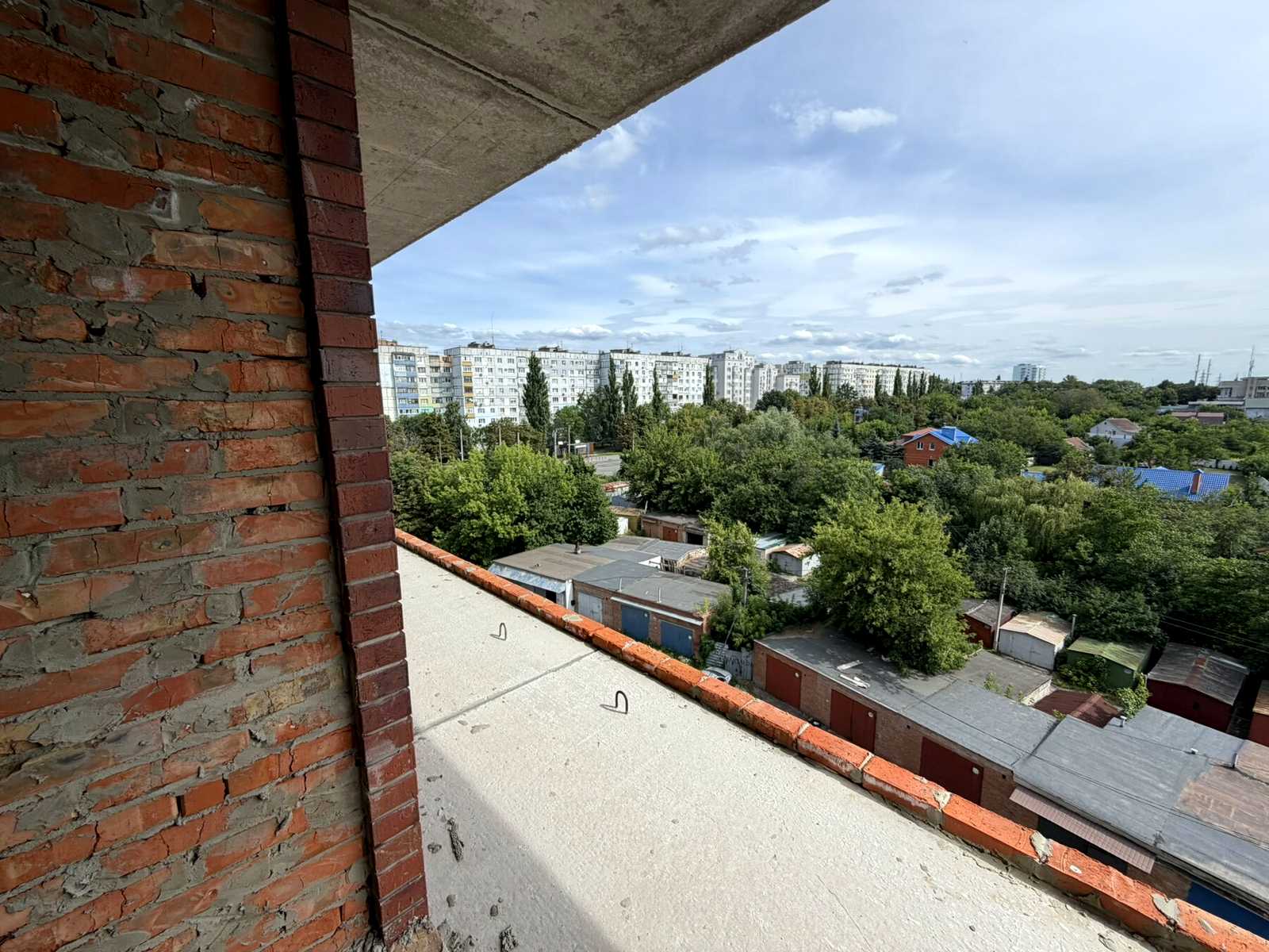 1874664159402743